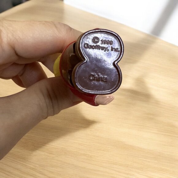 Vintage 1999 Geoffrey Action Figure 2.75 Inches - Picture 4 of 4